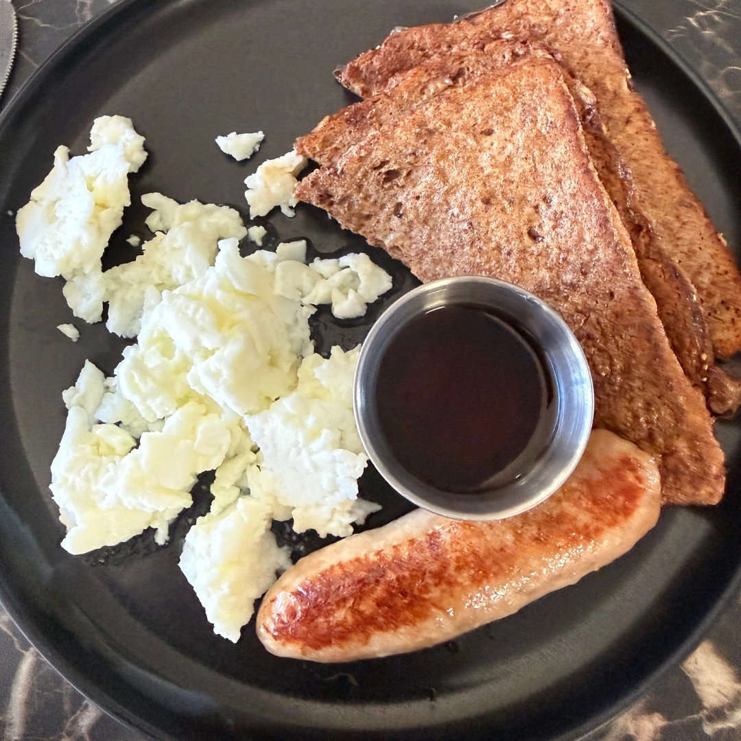 A balanced meal served at Live In Fitness