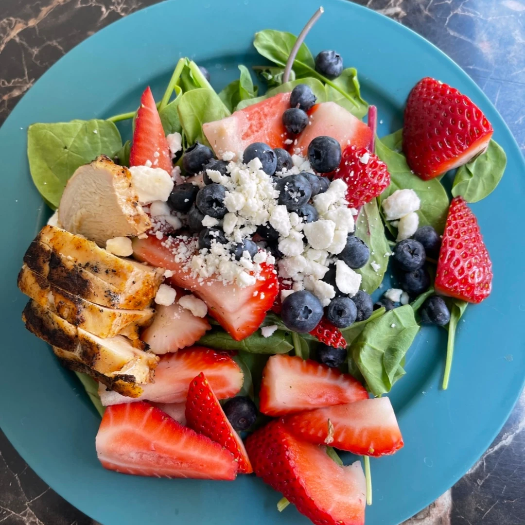 A fresh, colorful meal